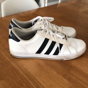 Adidas , 3 stripe runners . Mens 9 / womens 11 / eu 42.5